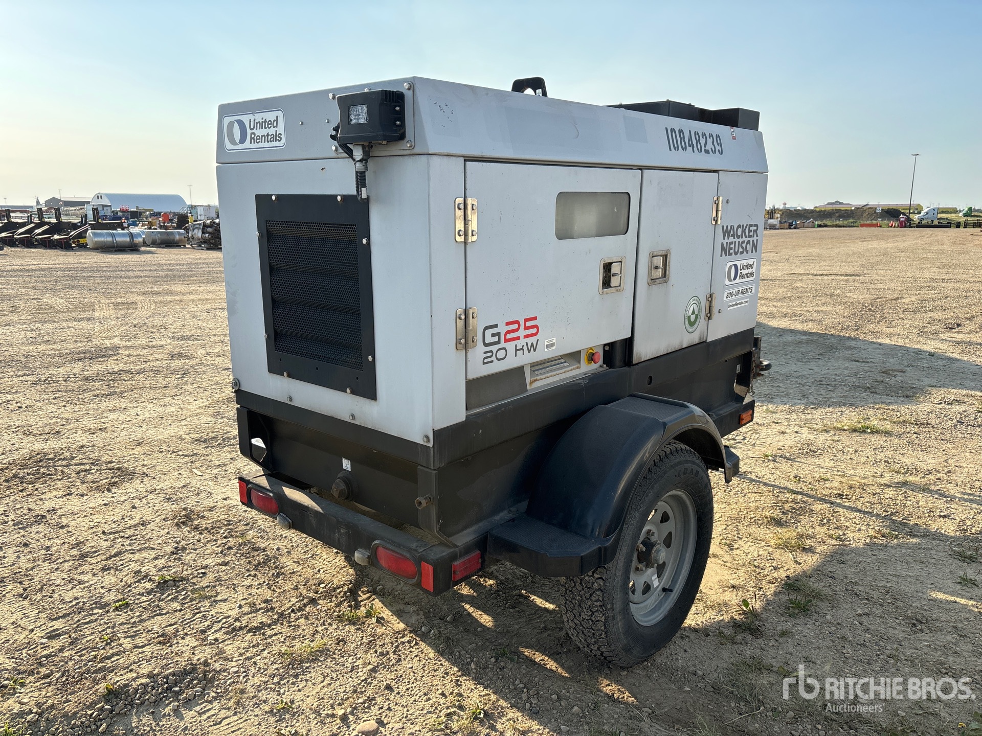 General Appearance with Picture, Right Rear Corner