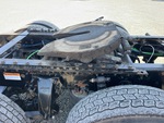 4 Underbody - Truck with 