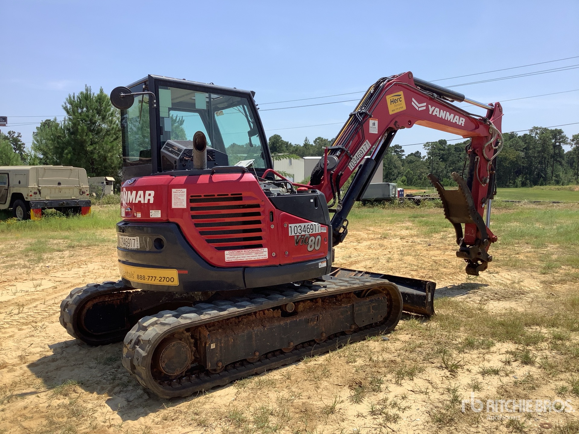 General Appearance with Picture, Right Rear Corner