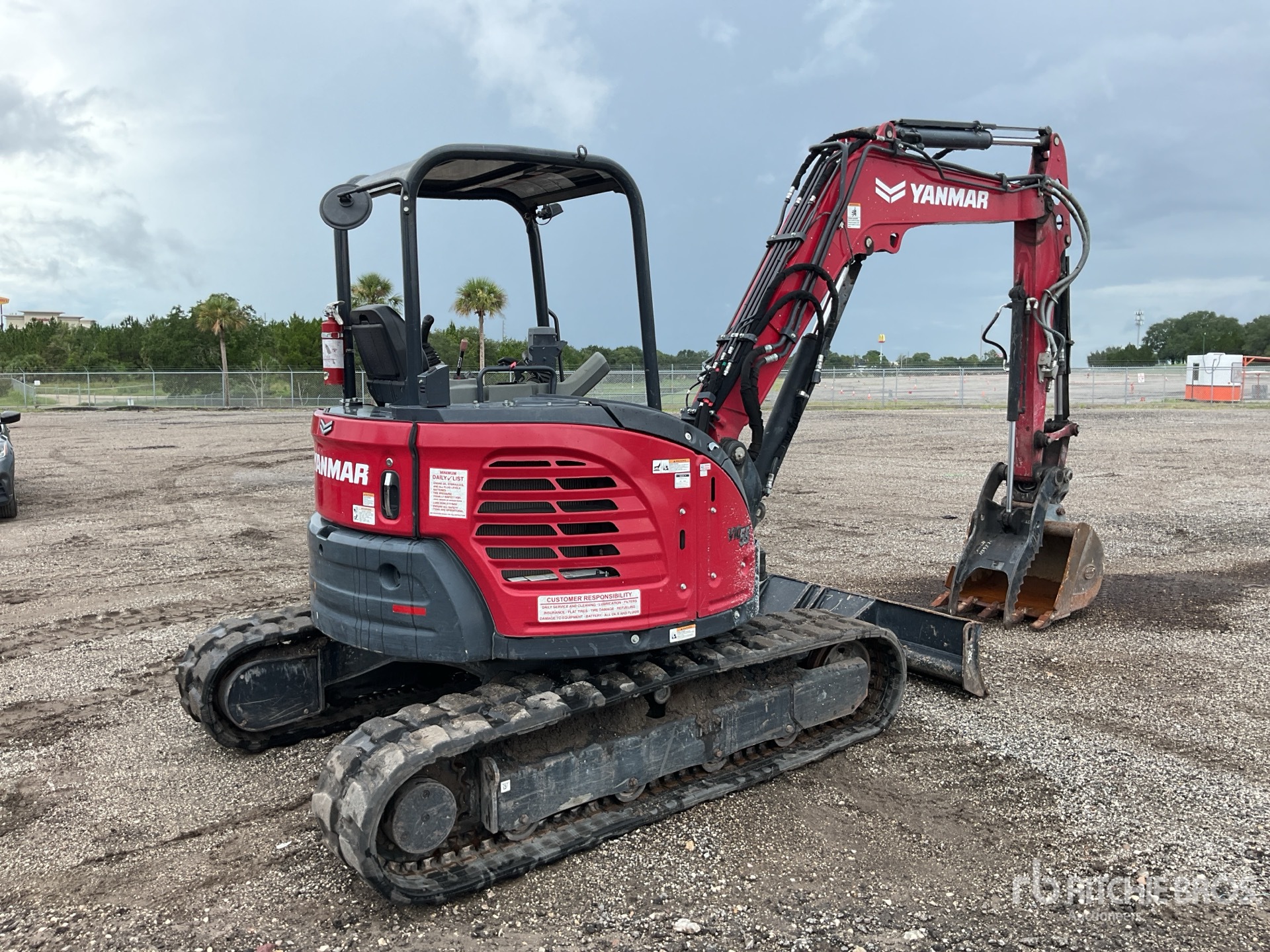 General Appearance with Picture, Right Rear Corner