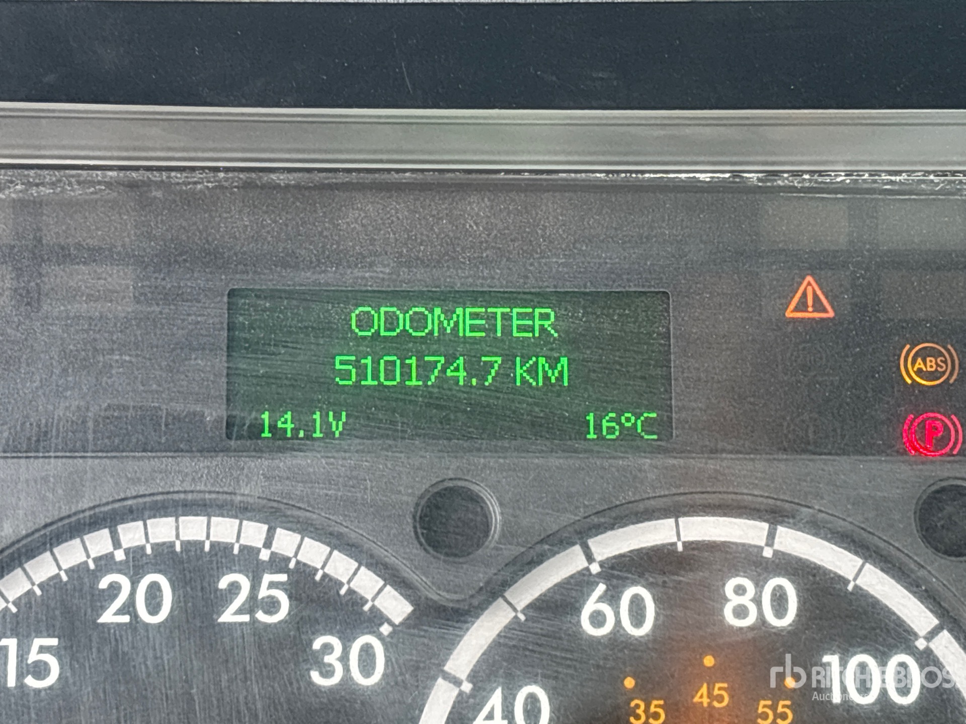 General Appearance with Hour Meter / Odometer