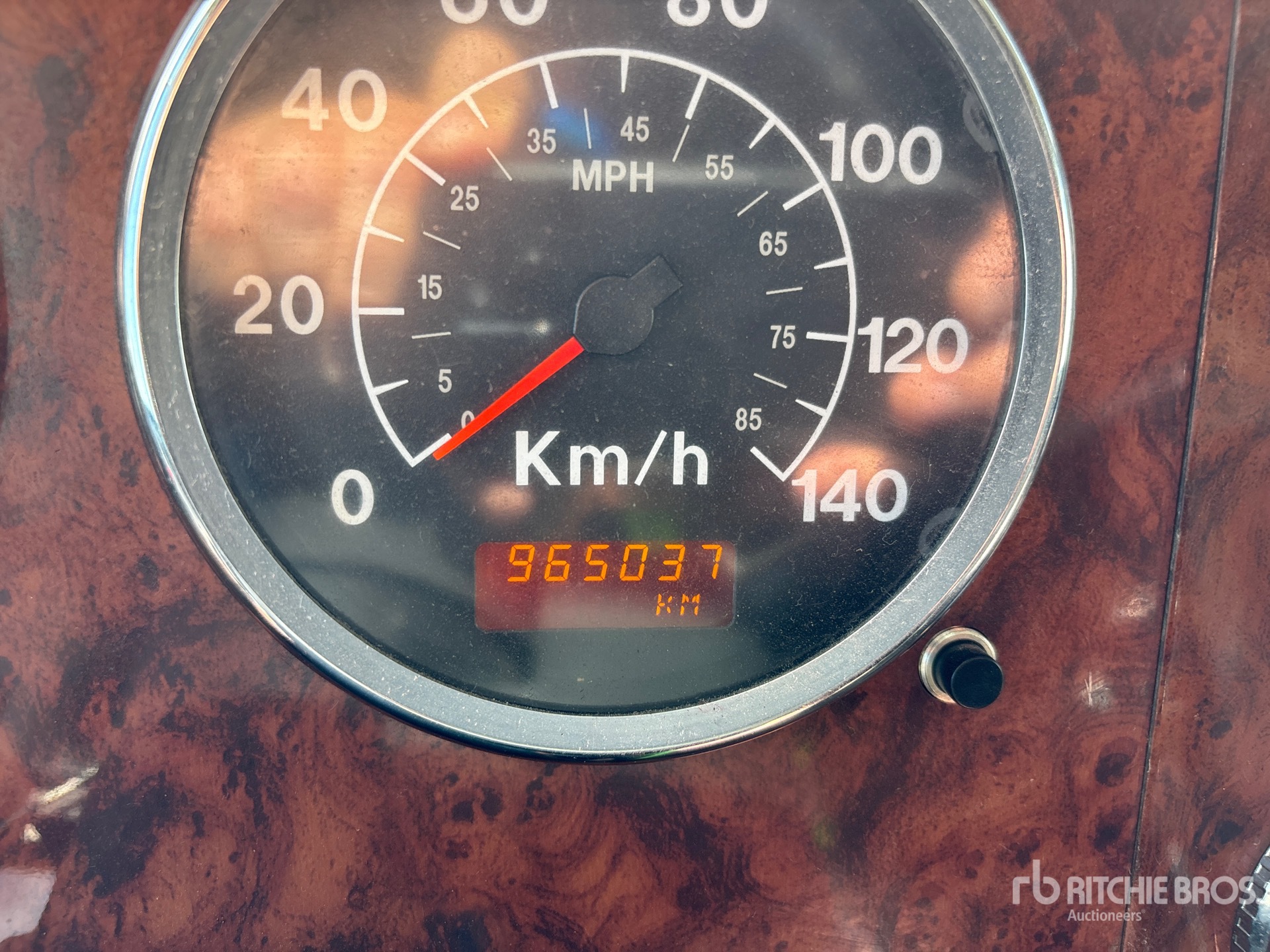 General Appearance with Hour Meter / Odometer