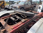 4 Underbody - Truck with 
