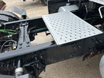 4 Underbody - Truck with 