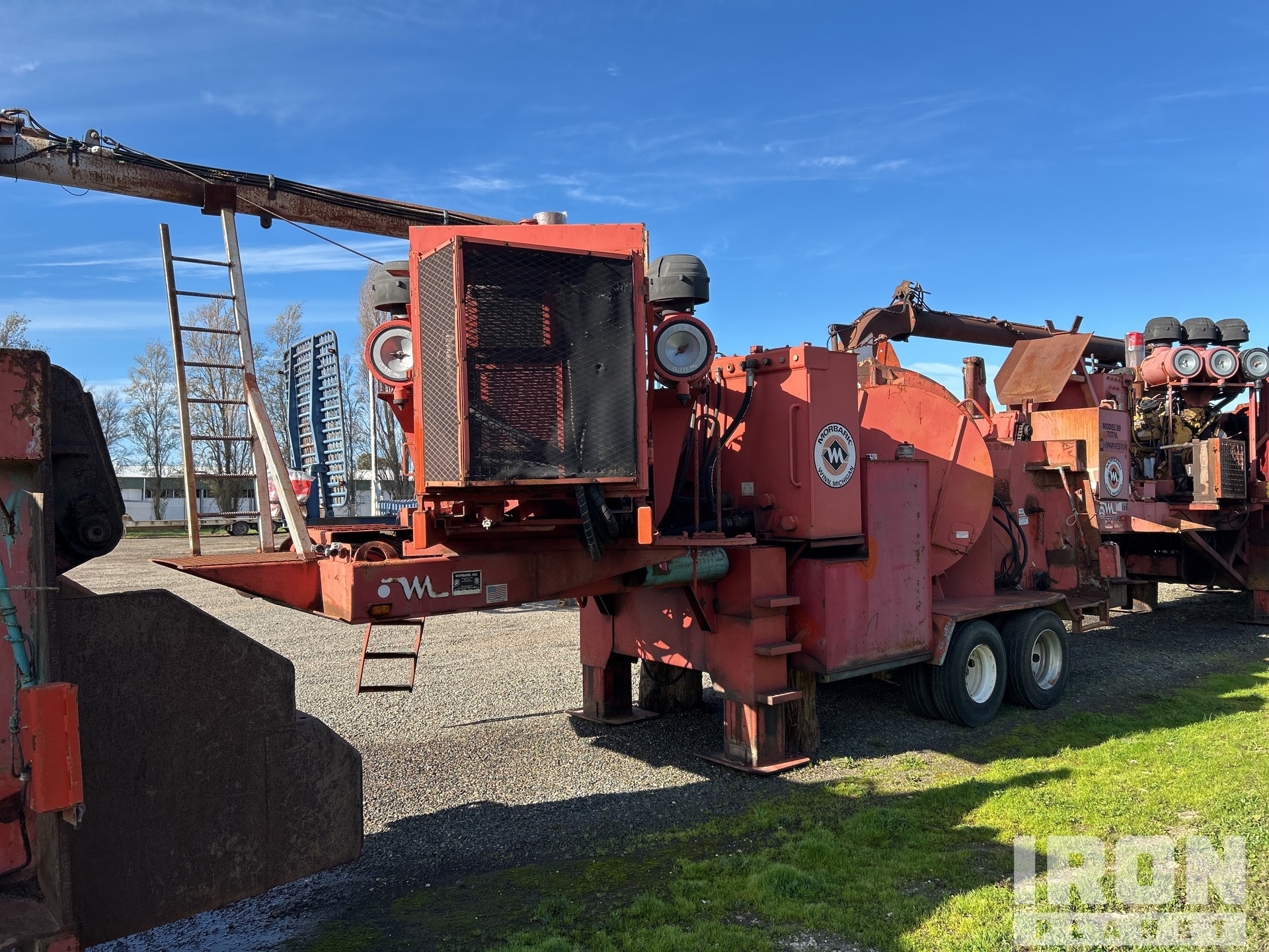 General Appearance with Image, coin avant droit