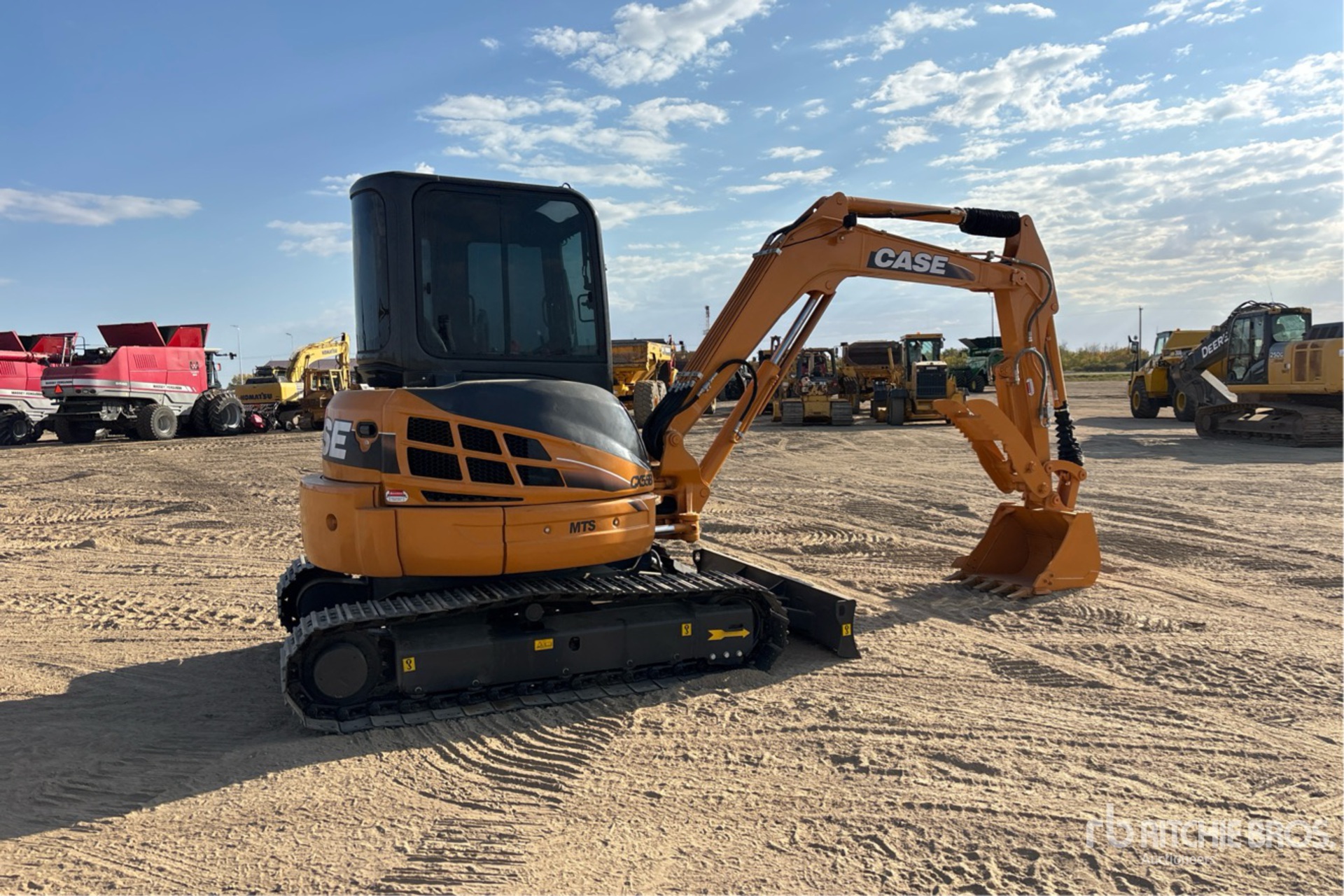 EXCAVADORA 2008 CASE CX55B