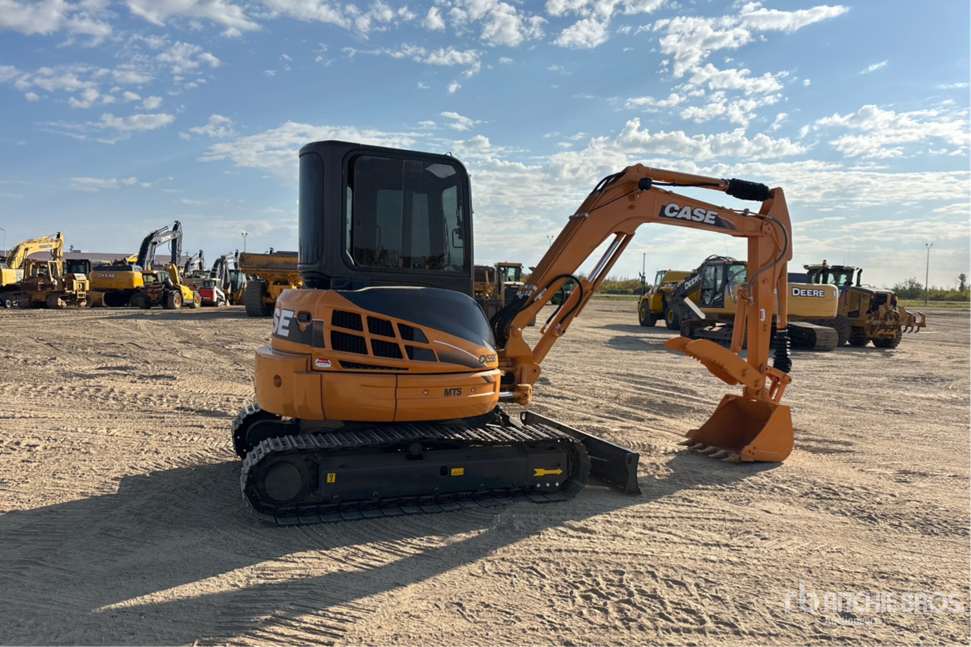 EXCAVADORA 2006 CASE CX55B