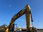 v2 Chassis - Excavator with 