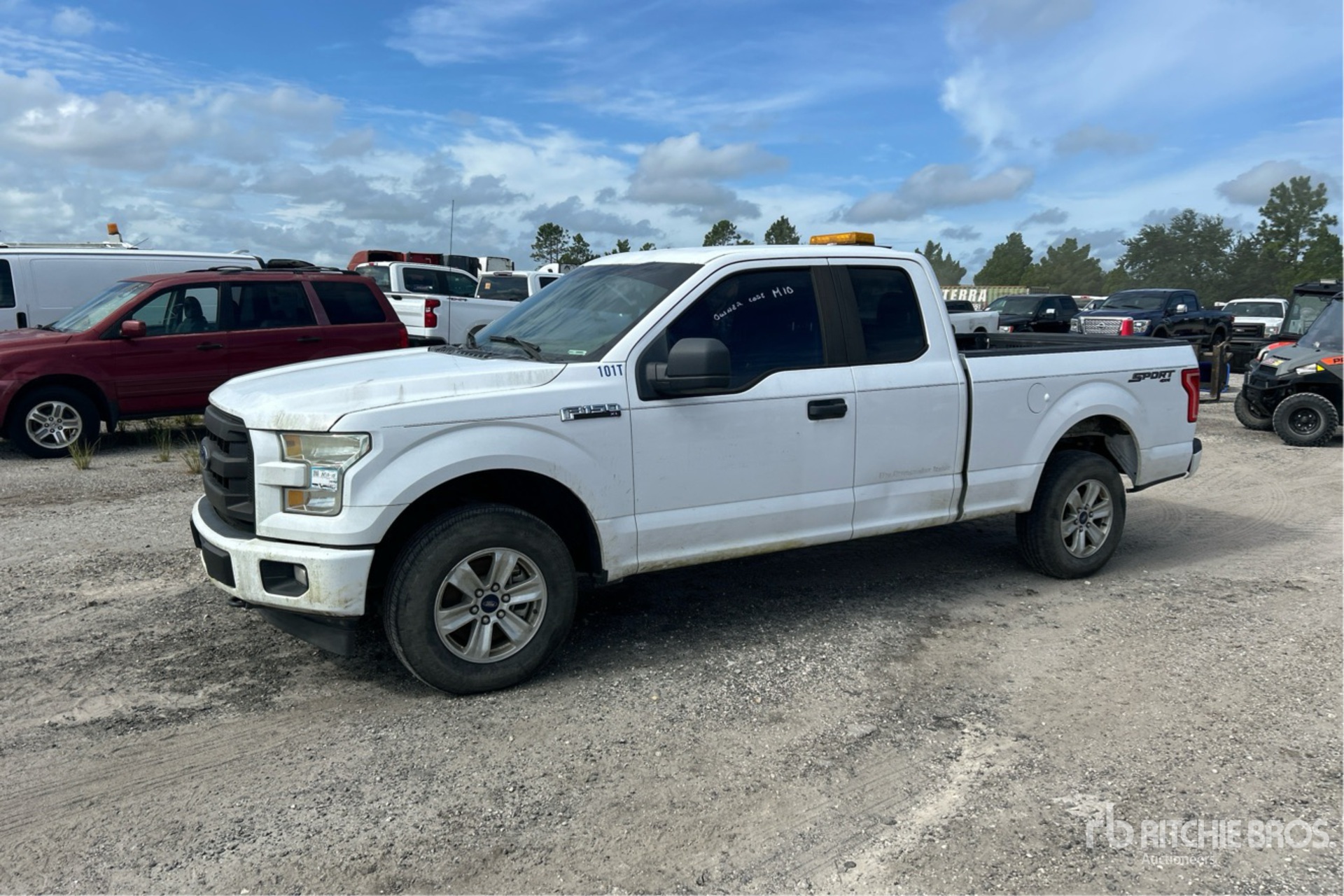 General Appearance with Picture, Left Front Corner