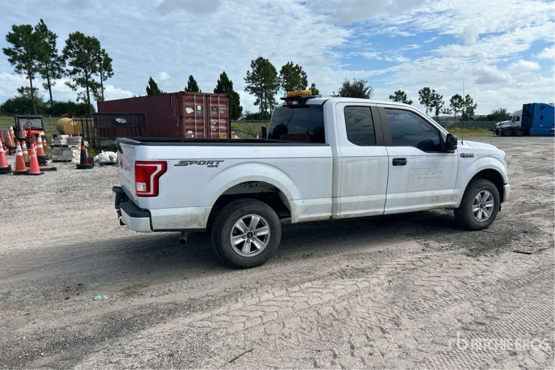 General Appearance with Picture, Right Rear Corner