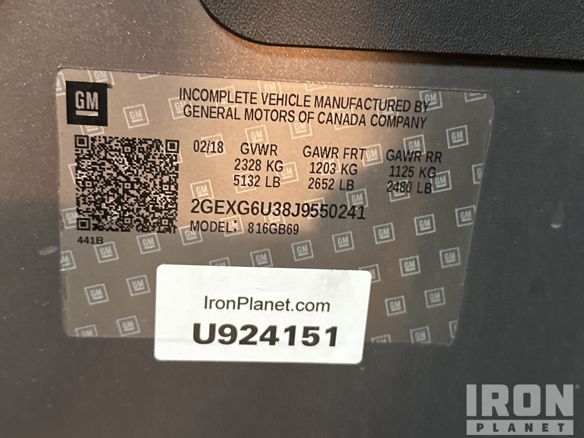 General Appearance with Serial Number / VIN