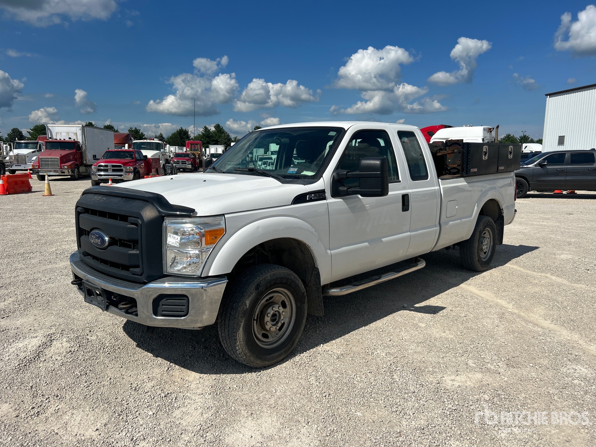 General Appearance with Featured Photo