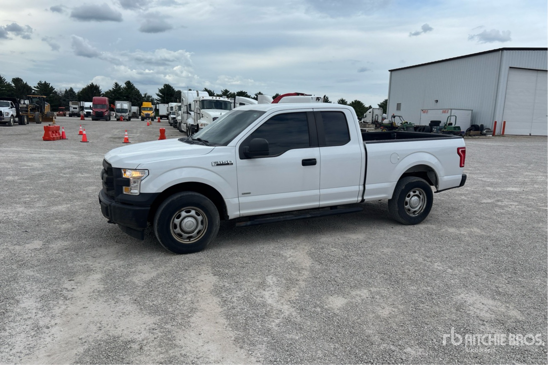 General Appearance with Picture, Left Front Corner