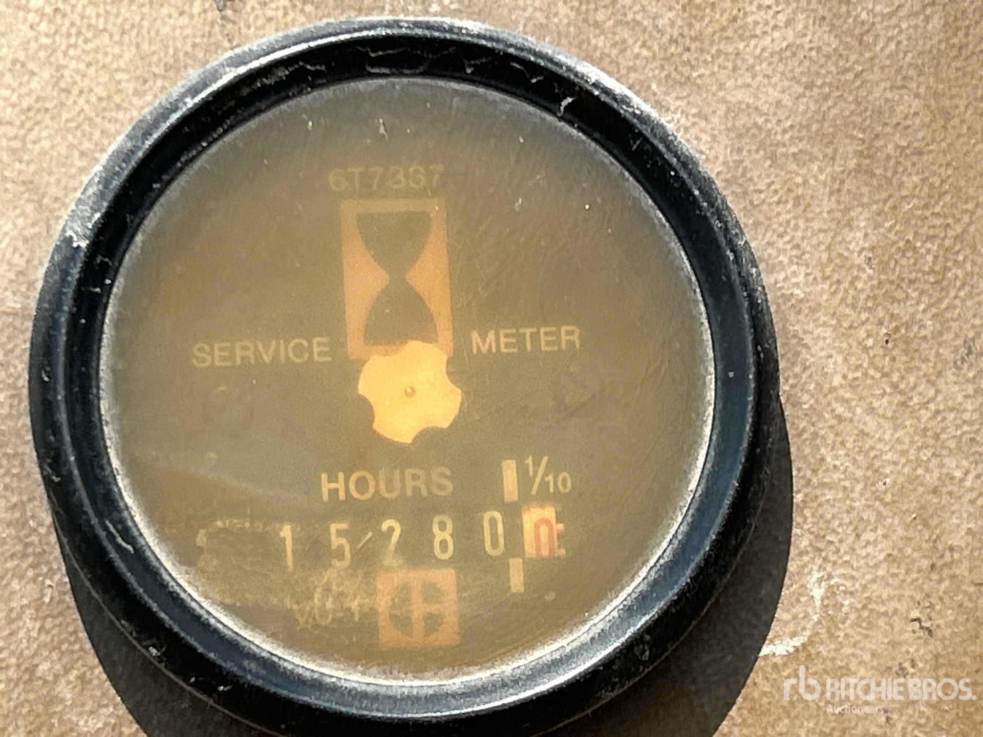 General Appearance with Hour Meter / Odometer