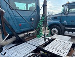 4 Underbody - Truck with 