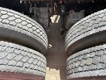 4 Underbody - Truck with 