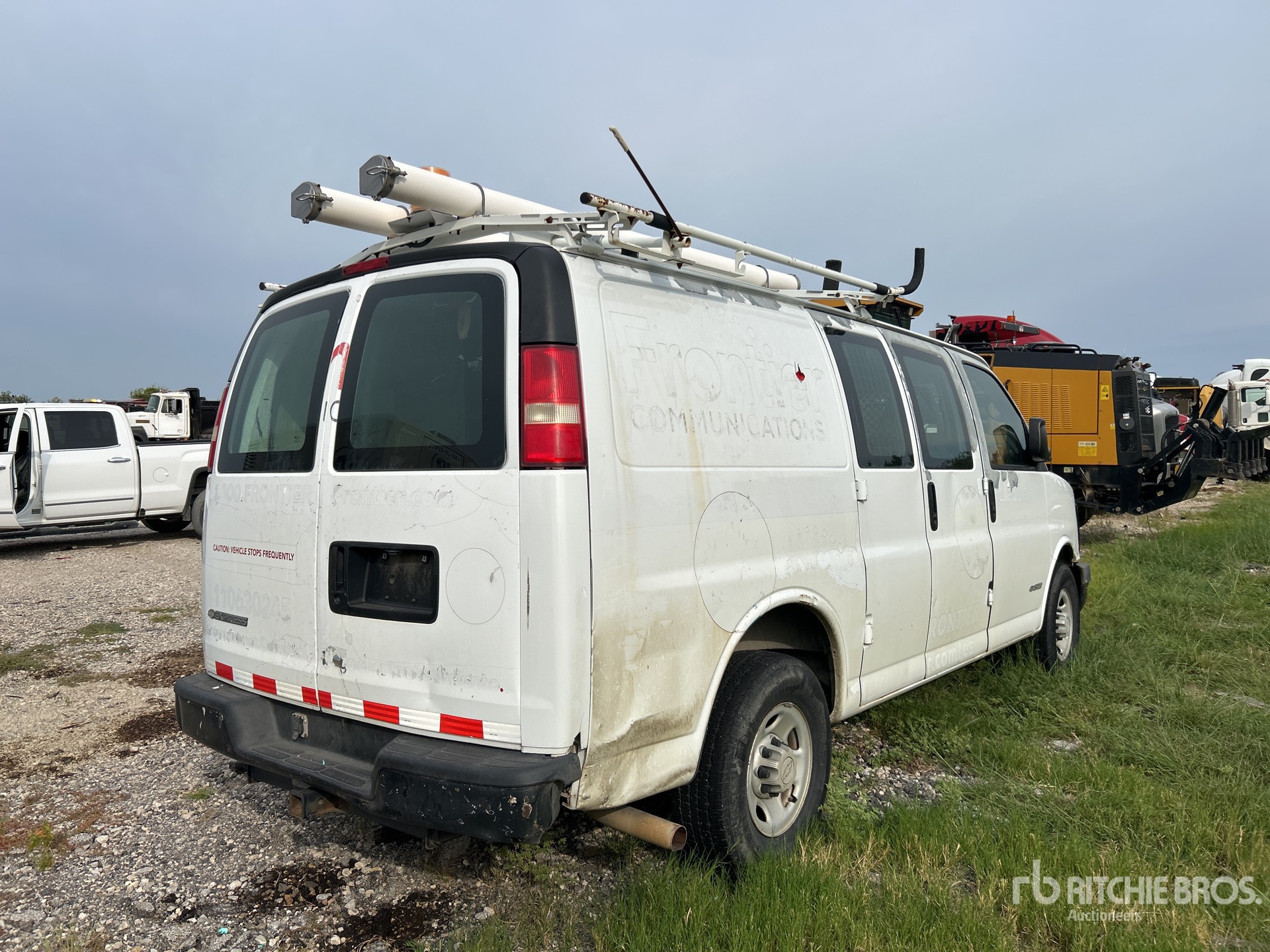 General Appearance with Picture, Right Rear Corner