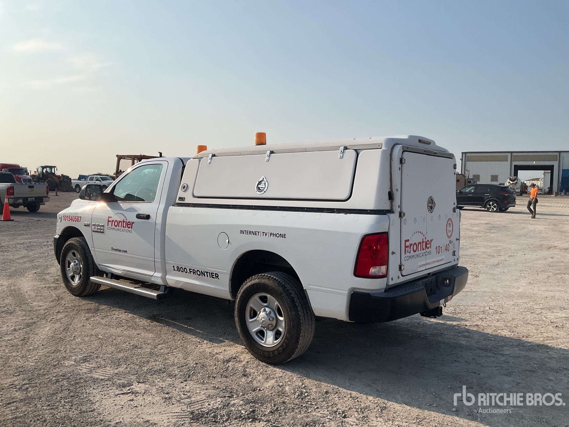General Appearance with Picture, Left Rear Corner