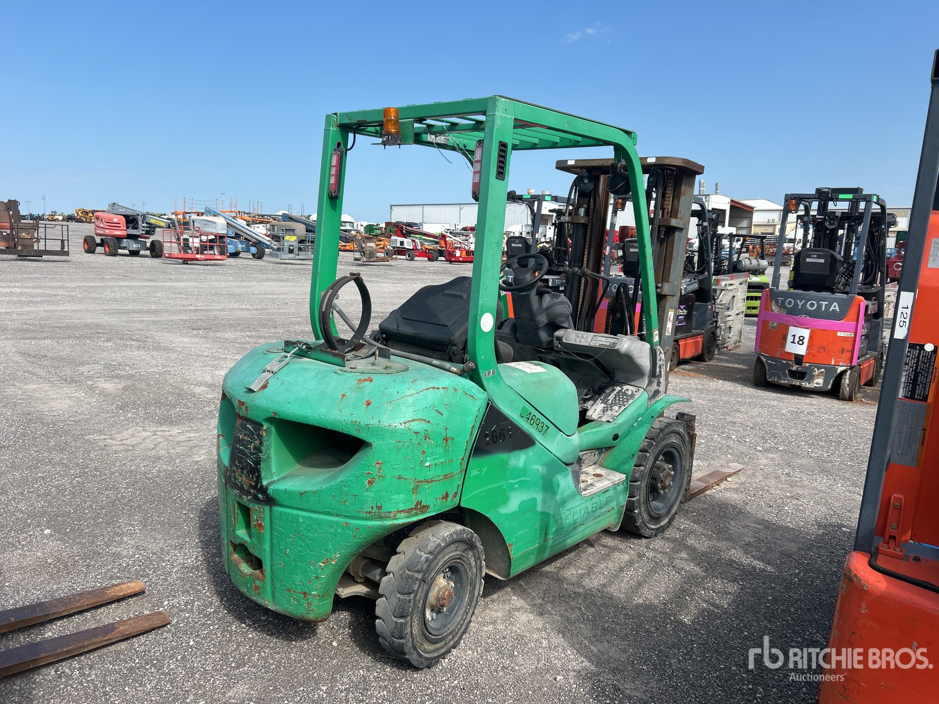 General Appearance with Picture, Right Rear Corner