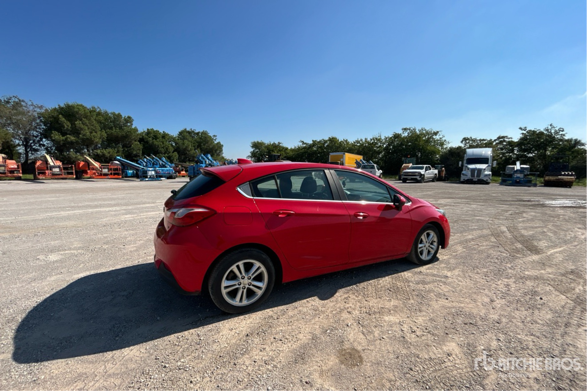 General Appearance with Picture, Right Rear Corner