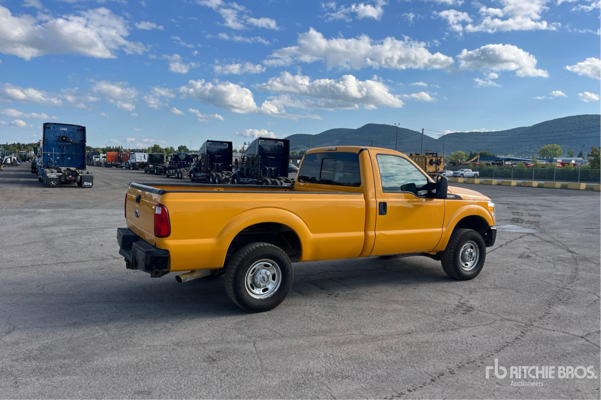 General Appearance with Picture, Right Rear Corner