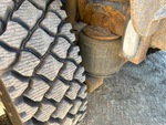 4 Underbody - Truck with 