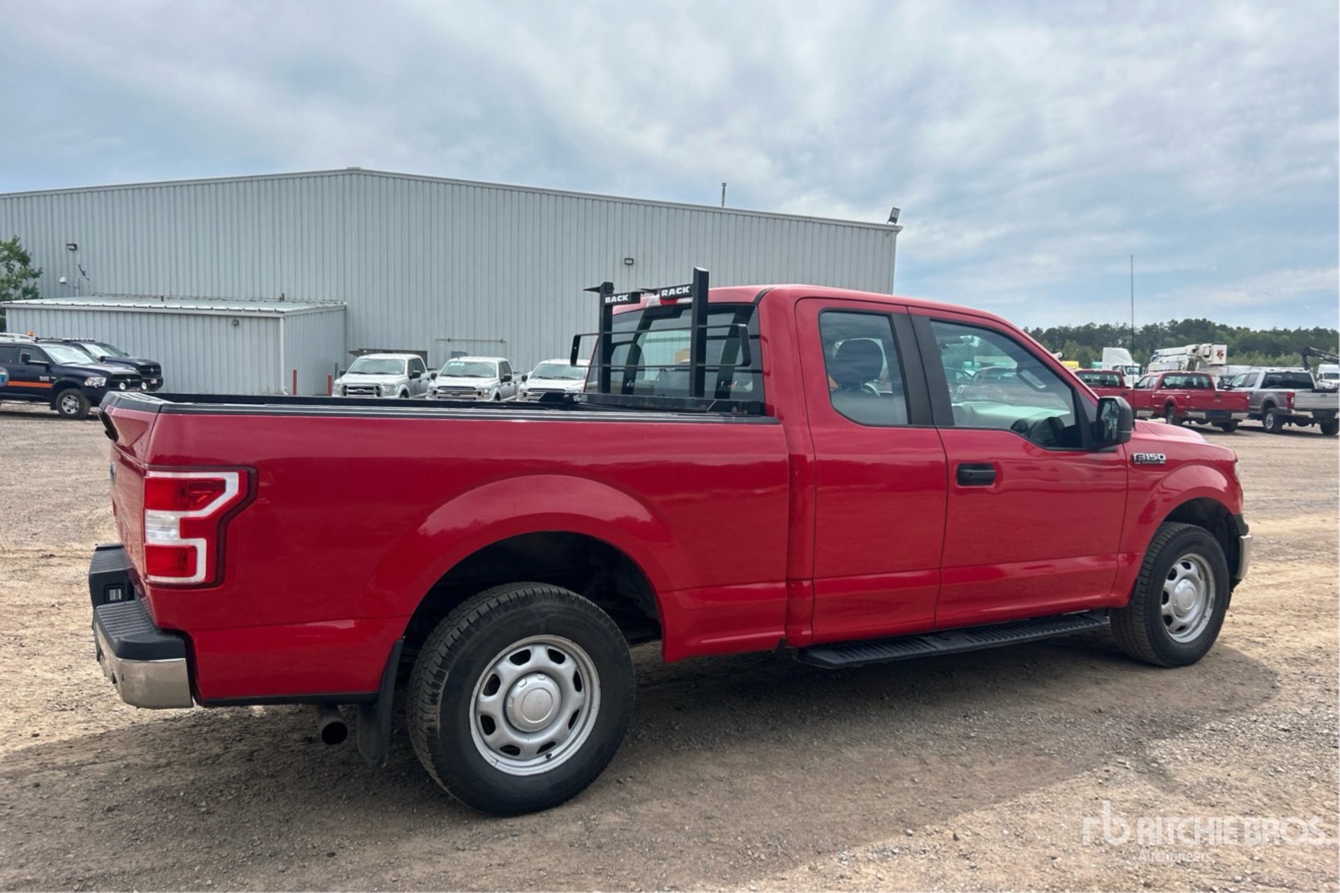 General Appearance with Picture, Right Rear Corner