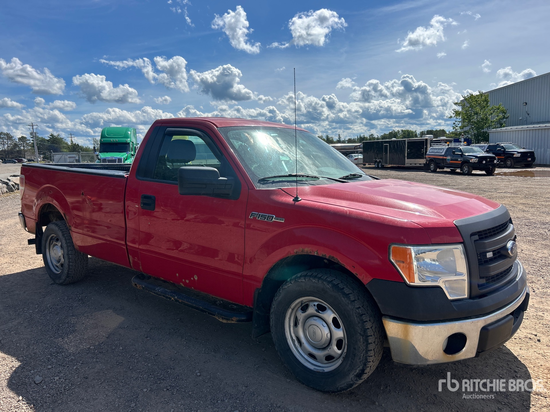 General Appearance with Picture, Right Front Corner
