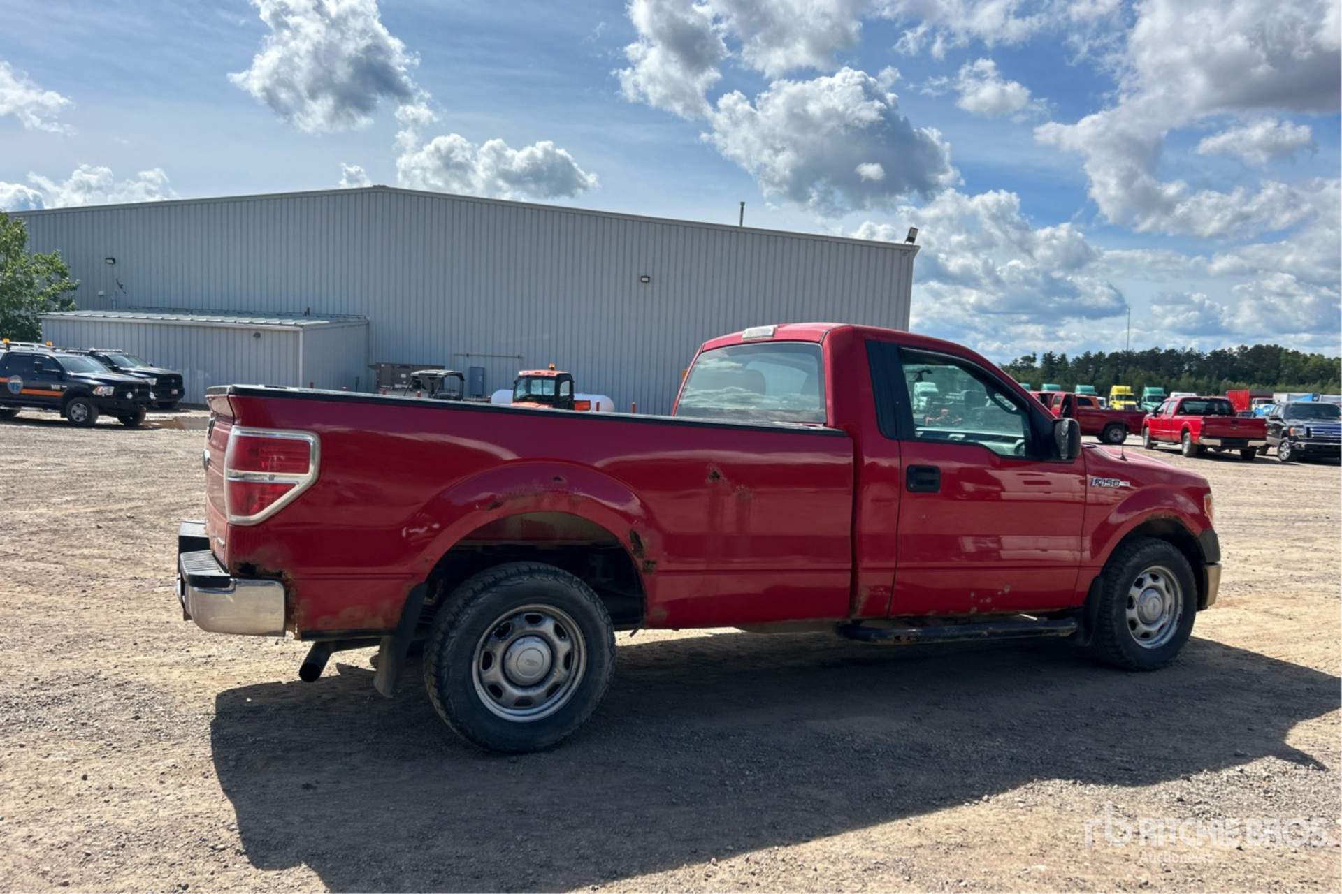 General Appearance with Picture, Right Rear Corner