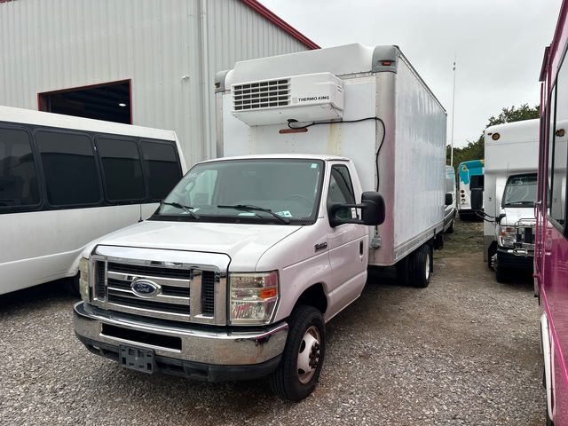 2012 Ford E-450 XL 4x2 Refrigerated Truck (Inoperable) 2012 Ford E-450 XL 4x2 Refrigerated Truck (Inoperable)