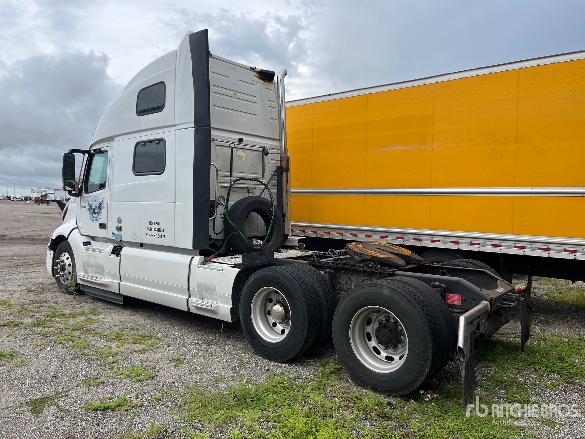 General Appearance with Picture, Left Rear Corner