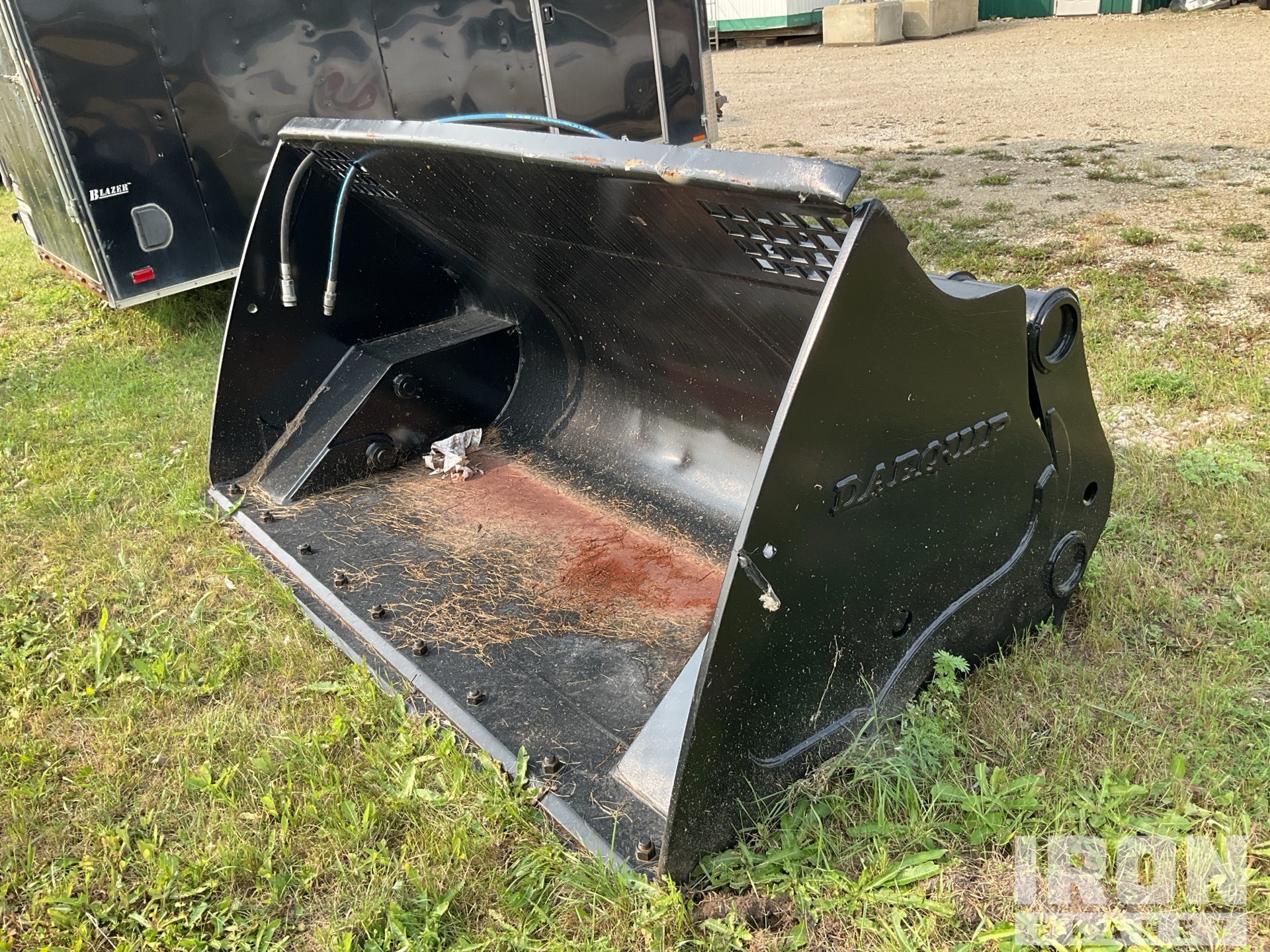 General Appearance with Bild, Ecke vorne links