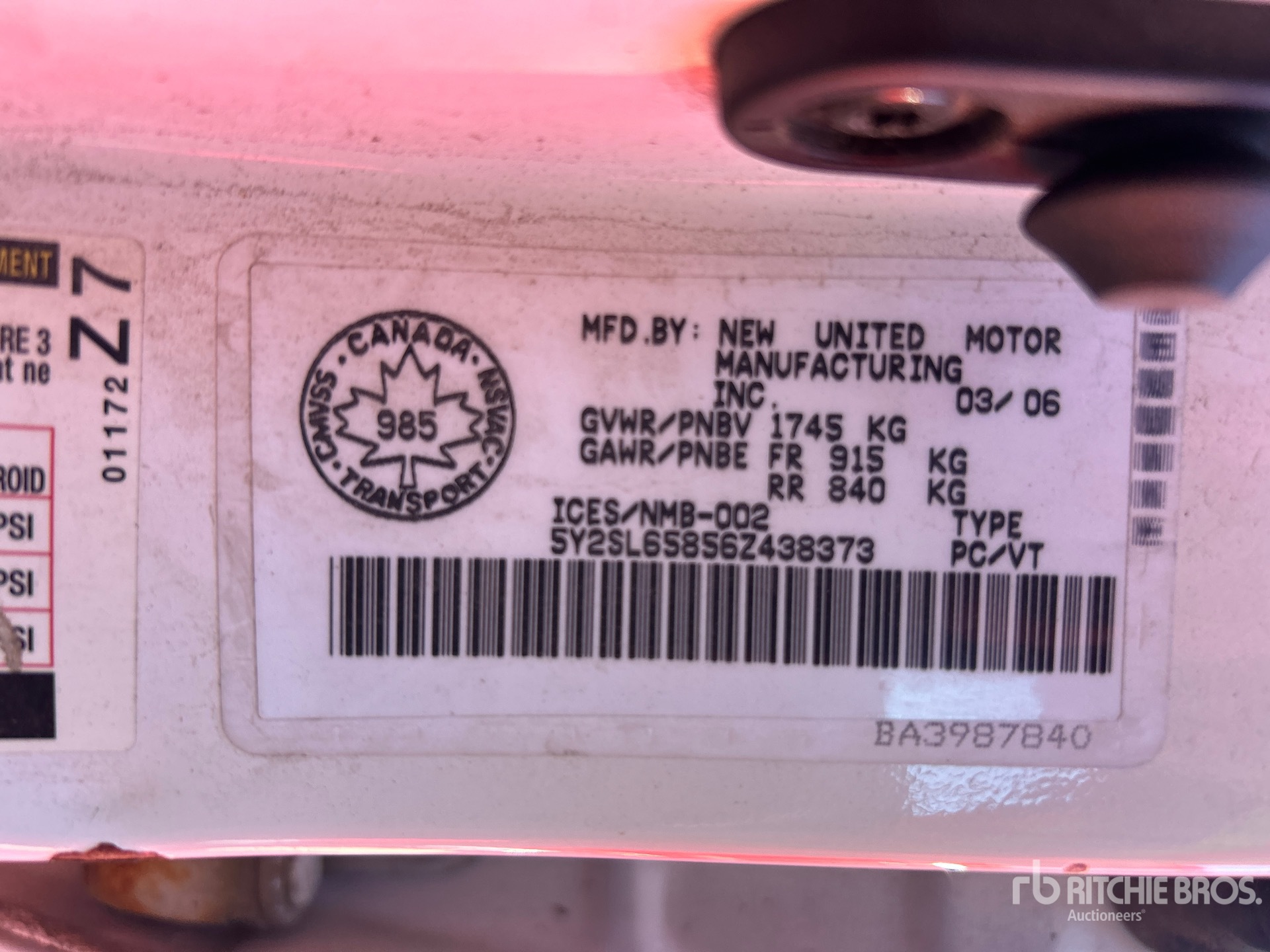 General Appearance with Serial Number / VIN