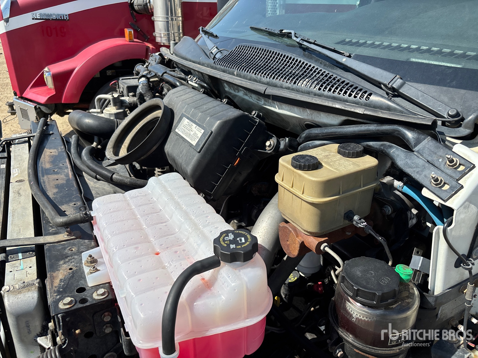 Engine with 