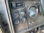 Cab with Indicatori
