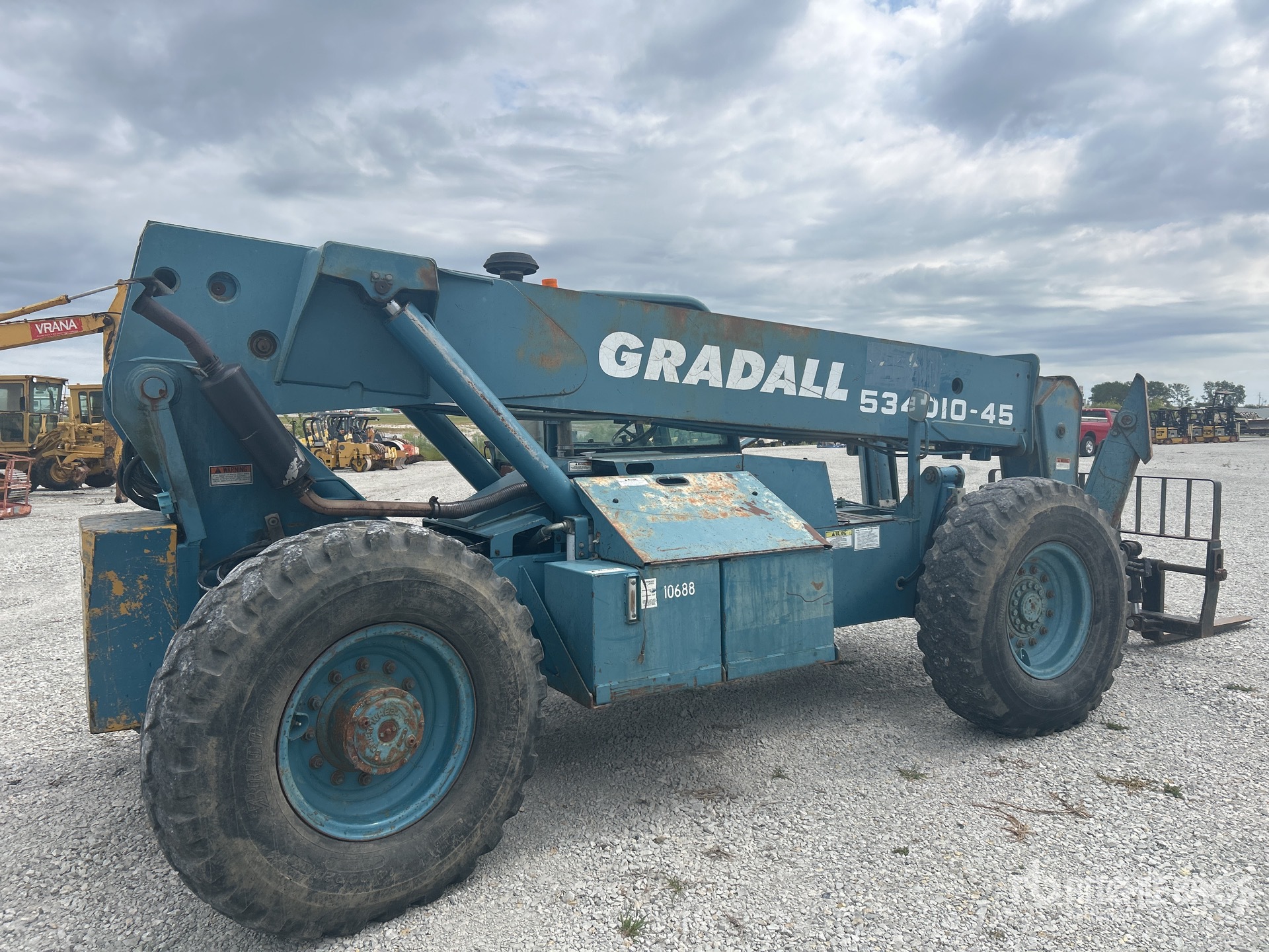 General Appearance with Picture, Right Rear Corner