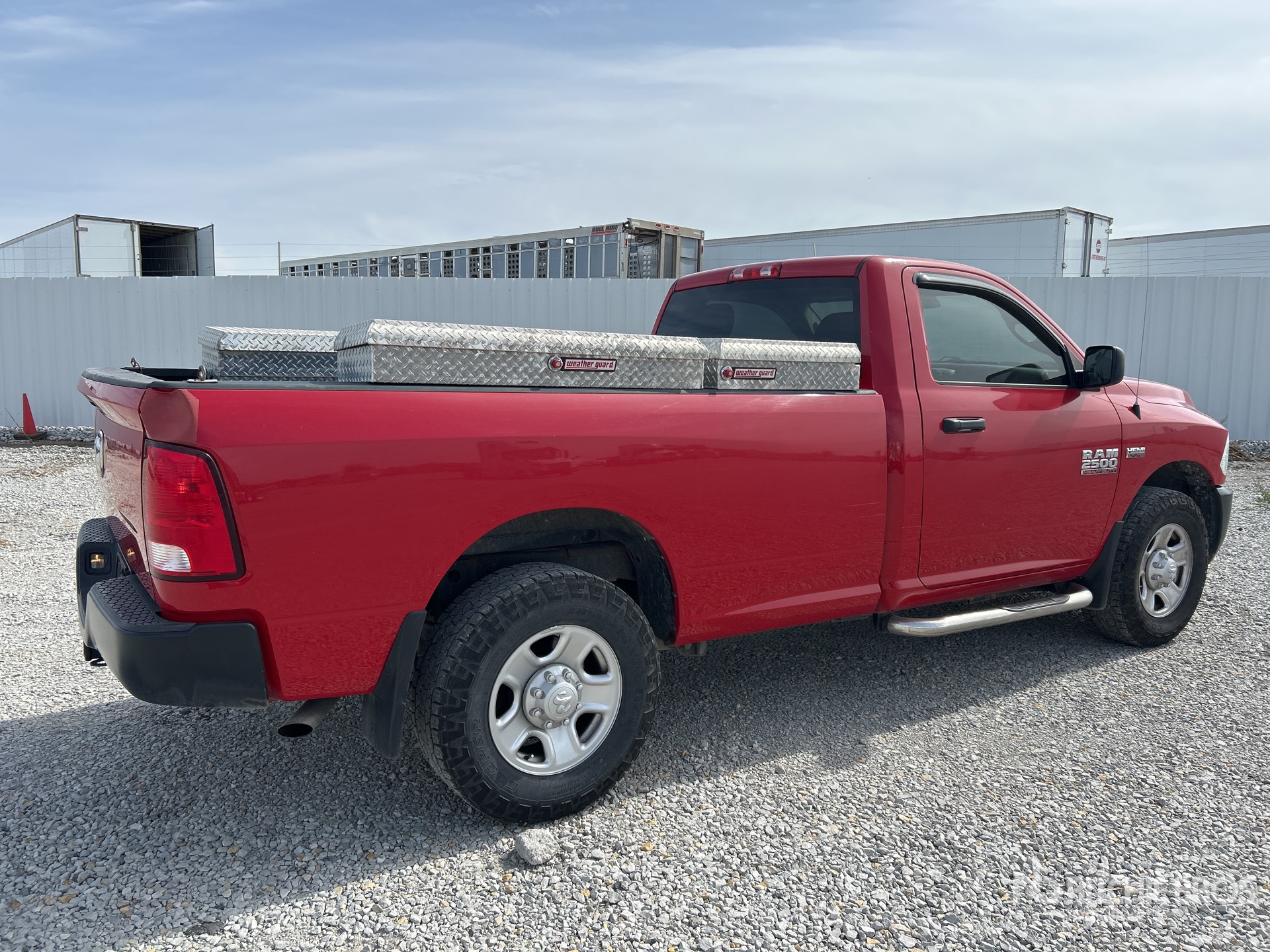 General Appearance with Picture, Right Rear Corner