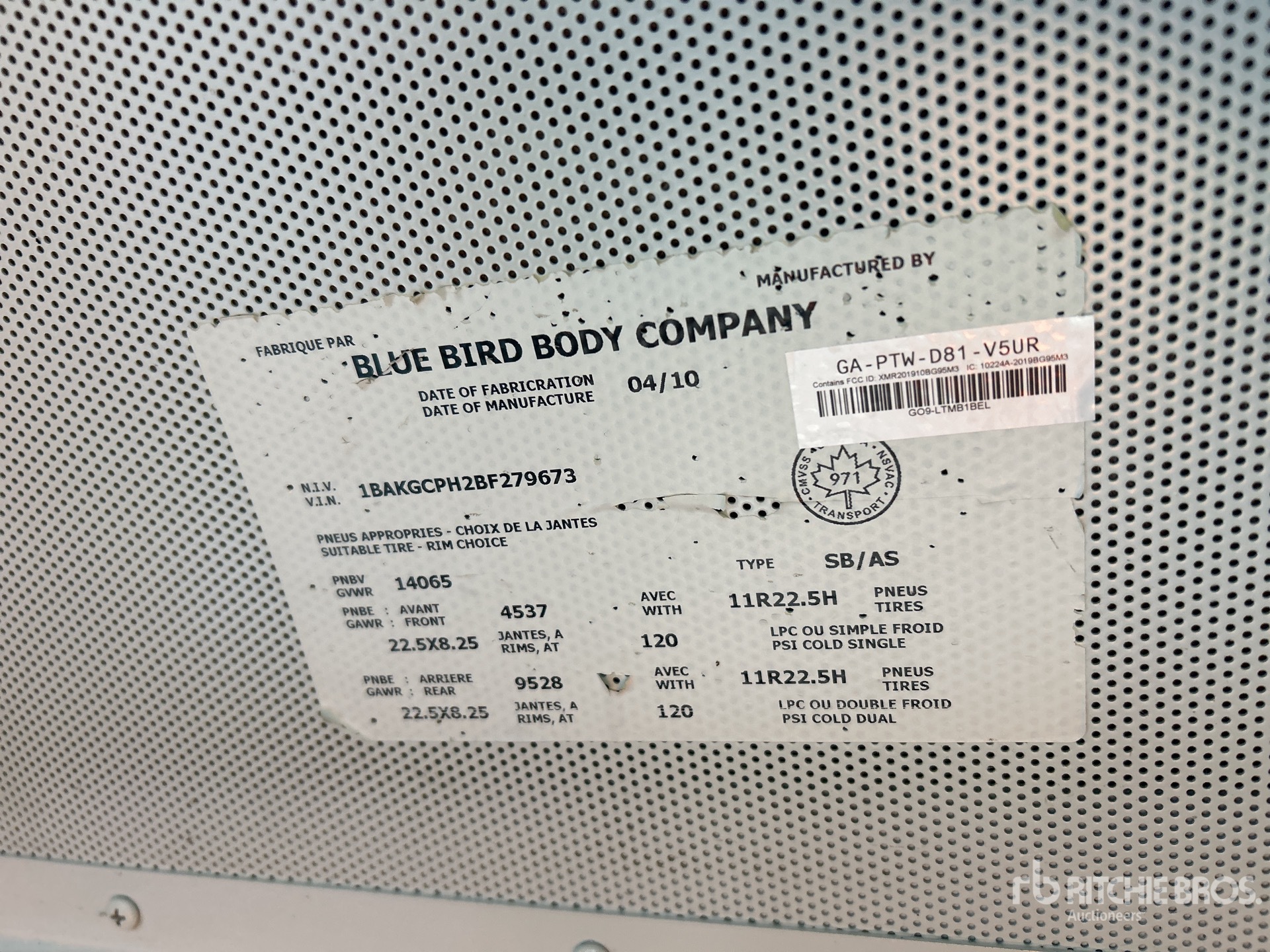 General Appearance with Serial Number / VIN