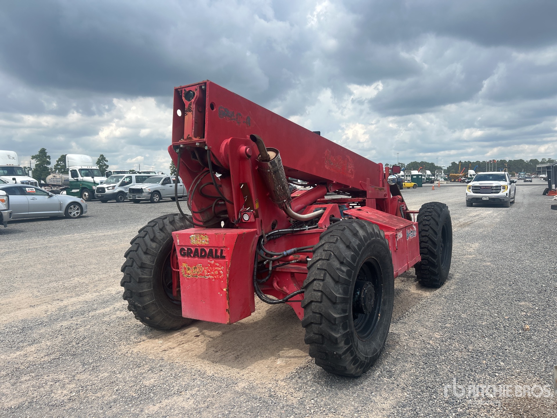 General Appearance with Picture, Right Rear Corner