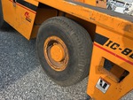 Undercarriage with 