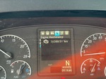 4 Transmision with Engine Hours