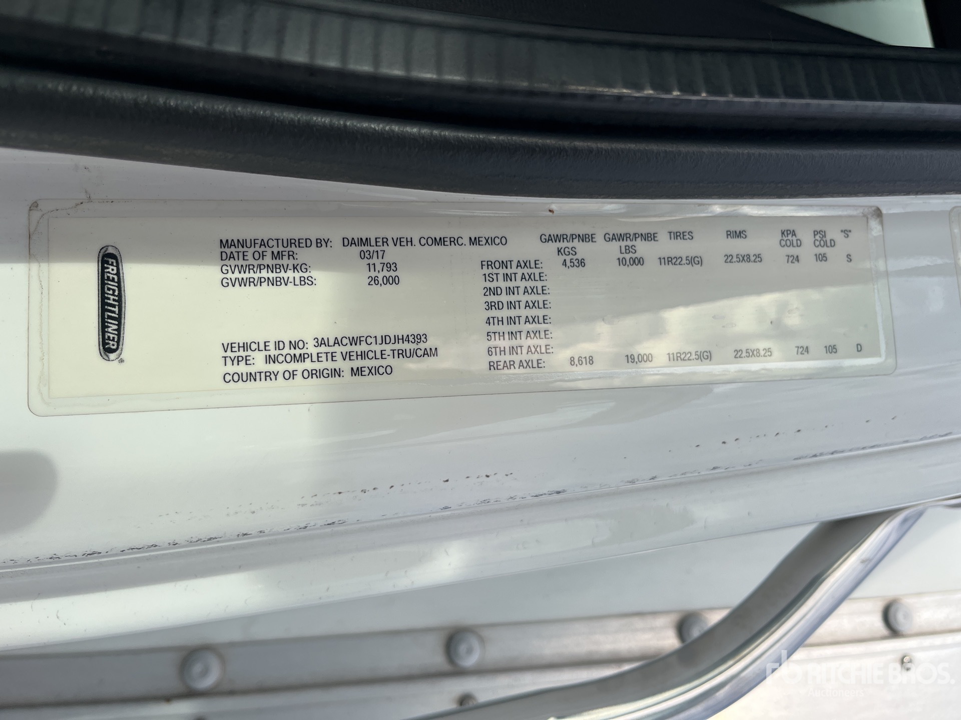 General Appearance with Serial Number / VIN