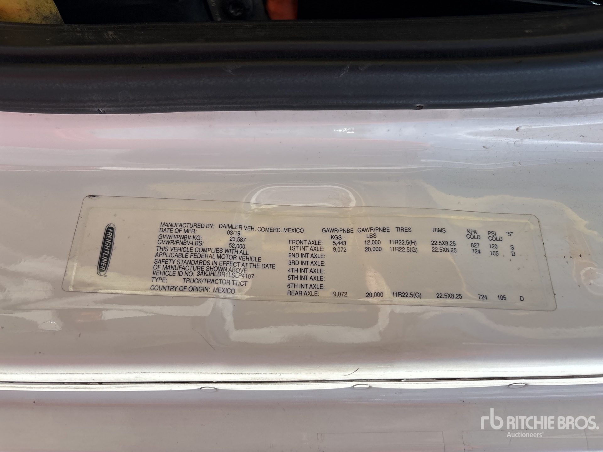 General Appearance with Serial Number / VIN
