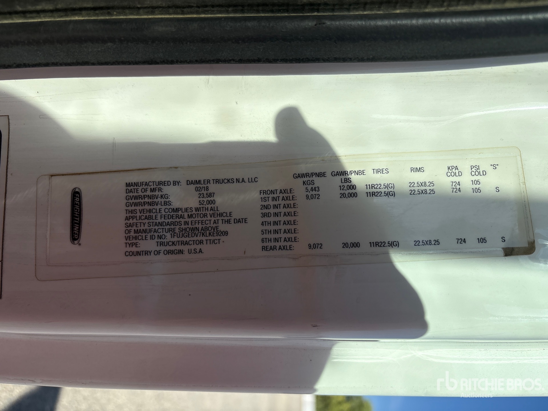 General Appearance with Serial Number / VIN