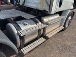 4 Underbody - Truck with 