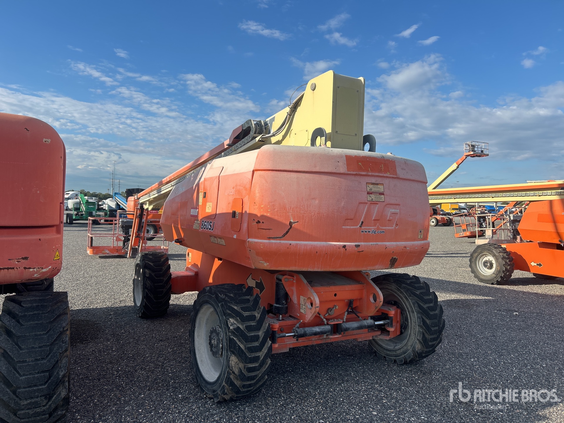 ELEVADOR TELESCóPICO 2010 JLG 4WD 860SJ