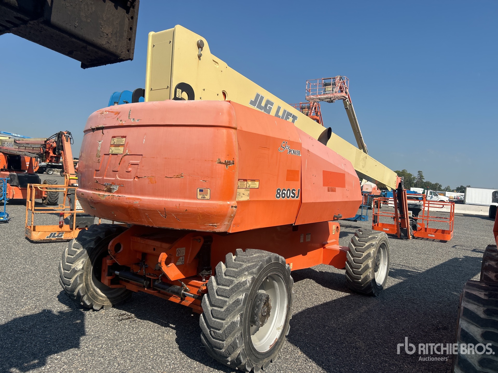 ELEVADOR TELESCóPICO 2008 JLG 4WD 860SJ