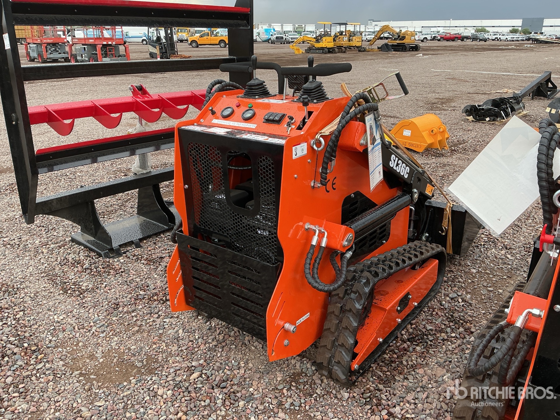 General Appearance with Picture, Right Rear Corner