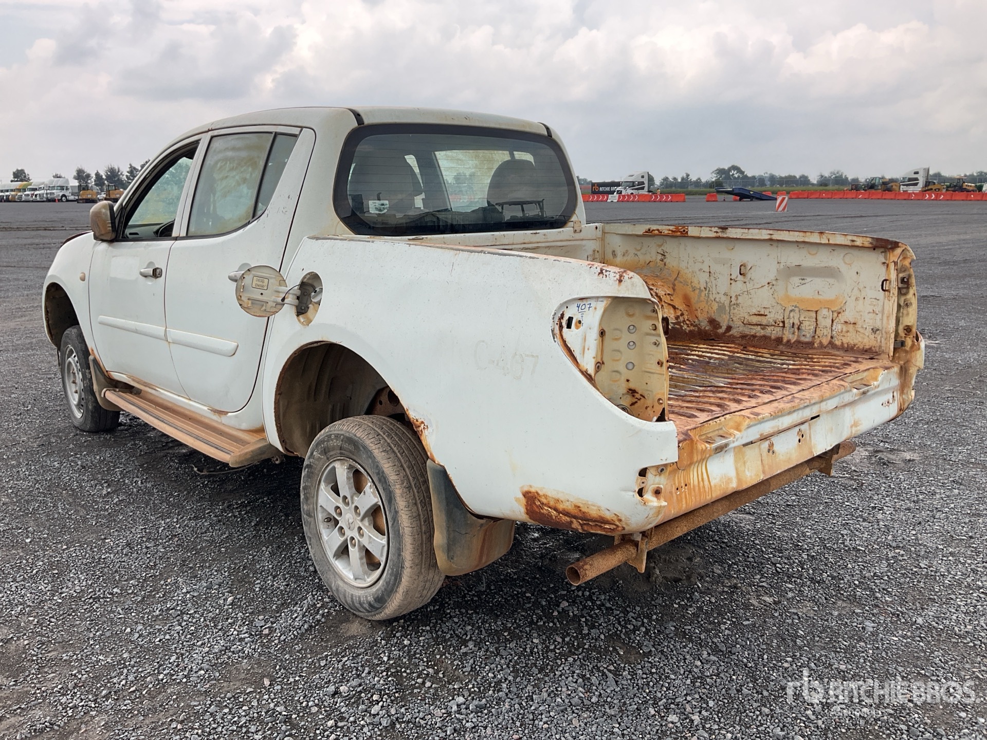 General Appearance with Picture, Left Rear Corner