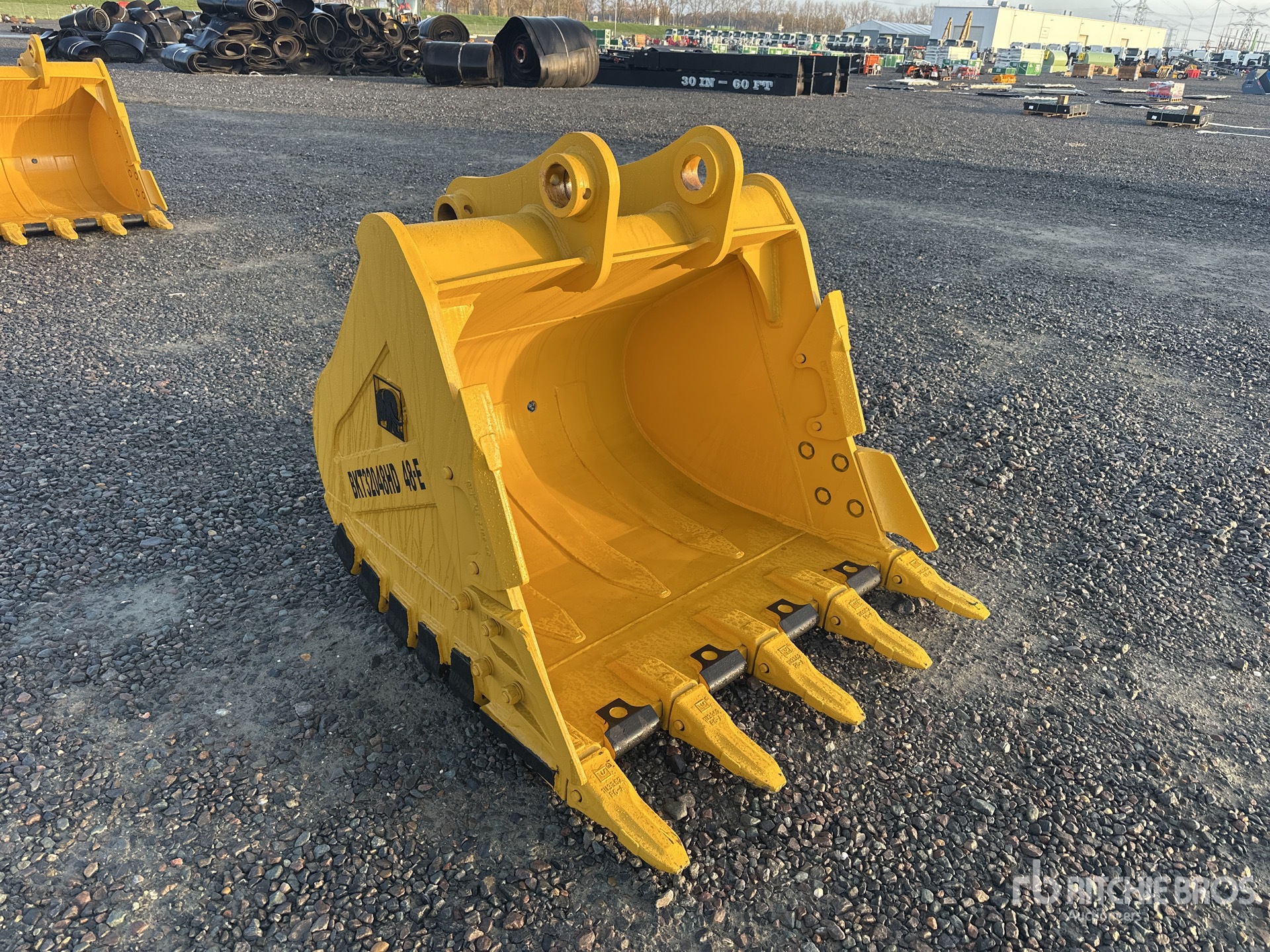 General Appearance with Image, coin avant gauche